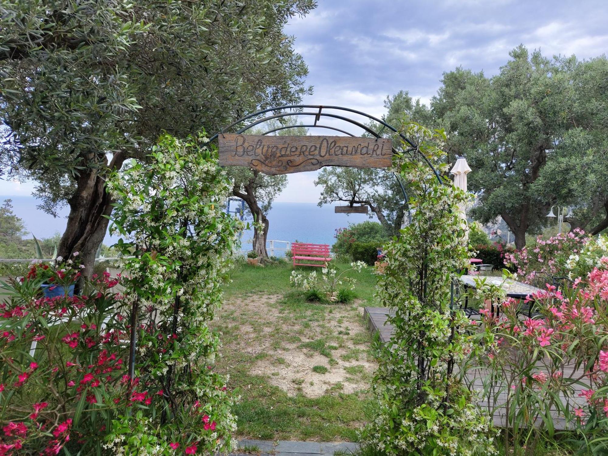 פינאלה ליגורה Villa Pierina מראה חיצוני תמונה